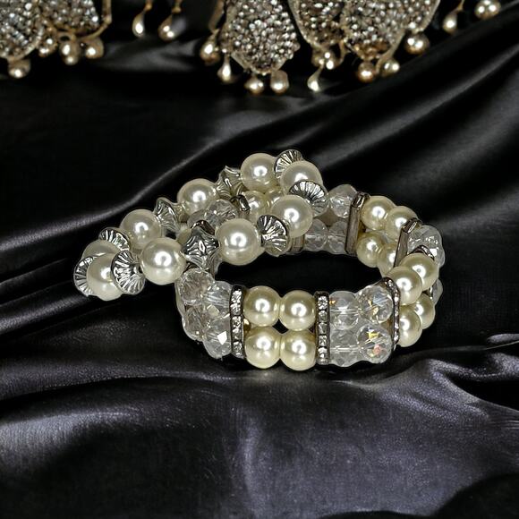 Silver Tone Faux Pearl, Rhinestone and Crystal Bead Bracelets Fashion Jewelry - Picture 1 of 10
